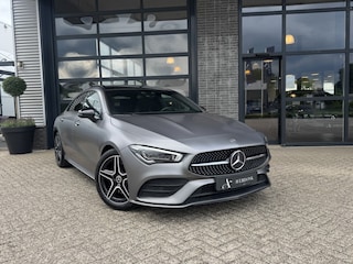 Mercedes-Benz CLA 200 163PK AMG Night Automaat Mat/Pano/Trekhaak/Sfeerv/Memory