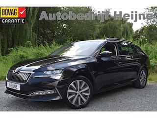 Skoda Superb Combi iV 218PK DSG HYBRID BUSINESS VIRTUAL/NAVI/TREKHAAK