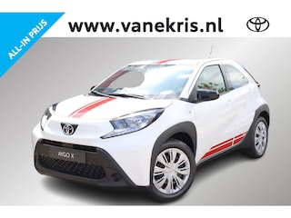 Toyota Aygo 1.0 VVT-i Play ,Rode accenten, Nieuw, Extra voordeel!