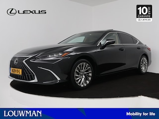 Lexus ES 300h President Line