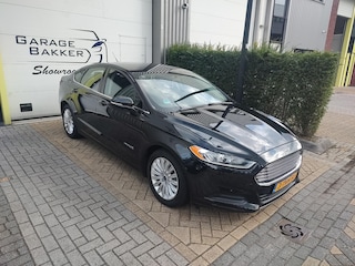 Ford Mondeo 2.0 IVCT HEV Titanium