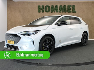 Subaru Solterra 71 kWh -ORIGINEEL NEDERLANDSE AUTO - ELEKTRISCHE ACHTERKLEP - ELEKTRISCH VERSTELBARE BESTUURDERSSTOEL - 20 INCH LICHT METALEN VELGEN - LEDEREN BEKLEDING - NAVIGATIE - ELEKTRISCHE ACHTERKLEP - UNIEKE KILOMETERSTAND
