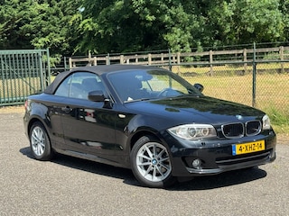 BMW 1-serie Cabrio 118i Exclusive Edition /Xenon/Stoelverwarming/NW APK/