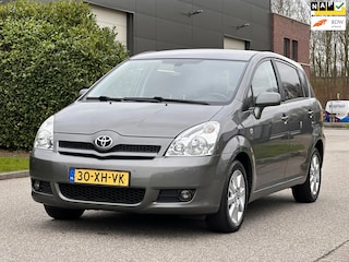 Toyota Corolla Verso 1.8 VVT-i Dynamic Navigatie*Clima*NAP*LM velgen*Parkeersensoren*Nieuwe koppeling*