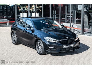 BMW 118i Sport Line | LED | Shadow Line | Sportstoelen