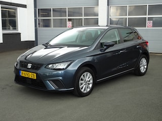 Seat Ibiza 1.0 EcoTSI Style Business Connect Automatische airco, carplay, cruise controle, parkeersensoren voor en achter, licht metalen velgen, enz.