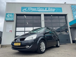 Renault Scénic 2.0-16V Tech Line