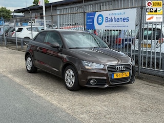 Audi A1 1.2 TFSI Attraction | Nwe ketting! | Airco | Bluetooth