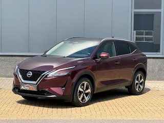 Nissan Qashqai 1.3 MHEV N-Connecta Pano dak