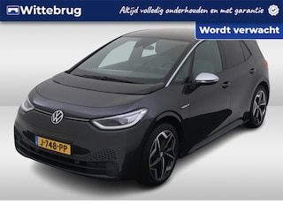 Volkswagen ID.3 First Plus 204pk 58 kWh / LED / Navigatie / Parkeersensoren / Donker Glas / 19" LMV