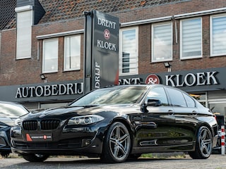 BMW 528i High Executive PANO 19 INCH LED XENON LEDER SHADOW LINE ELEK TREKHAAK