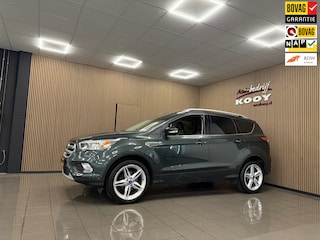 Ford Kuga 1.5 EcoBoost Titanium * Dealer onderhouden / Carplay / 19" LM Velgen / NL Auto *