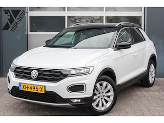 Volkswagen T-Roc 1.0 TSI Sport+ | Trekhaak | Nette en zeer complete T-Roc van de 1e eigenaar en dealer onderhouden