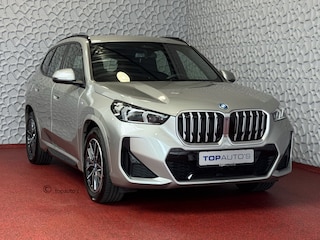 BMW X1 XDRIVE 25E M-SPORT LED ELEK.KLEP NAVI STOELVERW M-SHADOW LINE CARPLAY/ANDROID ZWARTE.HEMEL PHEV PLUG IN HYBRID AWD 4X4 4WD