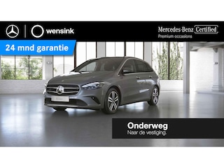 Mercedes-Benz B-klasse 180 Business Solution Luxury | Trekhaak elektrisch | Panoramadak | Multibeam |