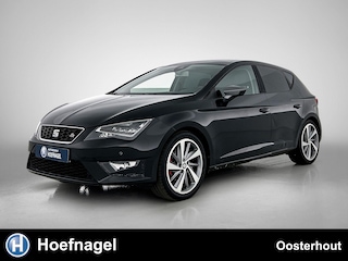 Seat Leon 1.8 TSI FR Business Automaat | Panoramadak | Stoelverwarming | Apple CarPlay | Parkeersensoren