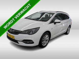 Opel Astra Sports Tourer 1.5 CDTI Business Elegance / Trekhaak afneembaar / Pdc v+a+Camera / Airco- ecc /Radio-Multimedia Dab. / Navigatie / Lmv / Apk 1-26