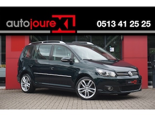 Volkswagen Touran 1.4 TSI Highline | Camera | Navigatie | Cruise Control | Trekhaak | Xenon | 18'' LM |