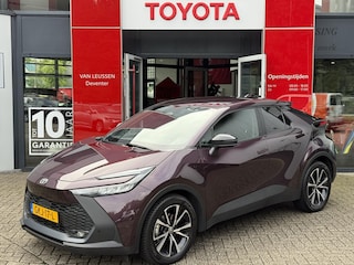 Toyota C-HR 1.8 Hybrid 140 Dynamic NL-AUTO NAVI STUUR/STOELVERWARMING APPLE/ANDROID AD-CRUISE 18"LM 4S BANDEN