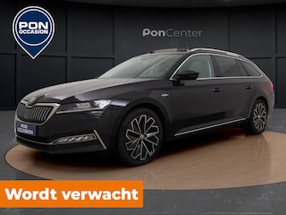 Skoda Superb Combi 1.4 TSI 218 PK iV Laurin & Klement | WORDT VERWACHT | Pano Dak | Lederen bekeleding | Matrix LED | Trekhaak | Stoel ventilatie |