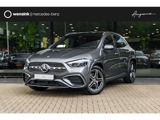 Mercedes-Benz GLA 180 Business Solution AMG | Panoramaschuifdak | Premium Plus | head-up display | Trekhaak