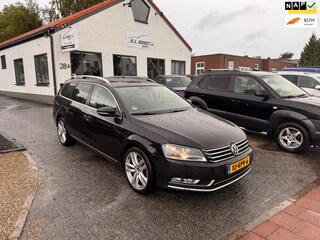 Volkswagen Passat Variant 1.4 TSI Highline BlueMotion automaat zeer nette staat