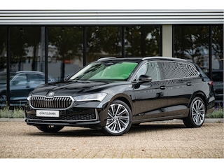 Skoda Superb Combi 1.5 TSI PHEV Laurin & Klement | HUD | Leder | Adapt. Cruise | DCC | Matrix LED | Canton Audio