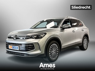 Volkswagen Tiguan 1.5 eHybrid 204pk DSG Life Edition | Adaptive cruise control | Achteruitrijcamera | Dodehoeksensoren