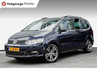 Volkswagen Sharan 1.4 TSI 150pk Highline 7p. Trekhaak/ Elek. panoramadak/ Camera/ Stoelverwarming/ Cruise control