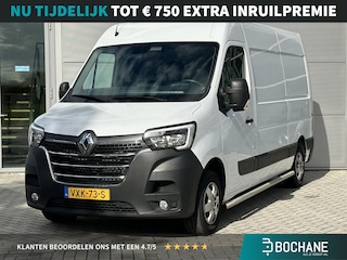 Renault Master 2.3 dCi 135 T35 L2H2 Work Edition | AIRCO | NAVIGATIE | PARKEER SENSOREN VOOR + ACHTER | TREKHAAK | CAMERA | LAADRUIMTE BETIMMERING |