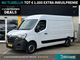 Renault Master T33 2.3 dCi 135 L2H2 Comfort | Trekhaak | Navigatie | DAB | Parkeersensoren | Airco |