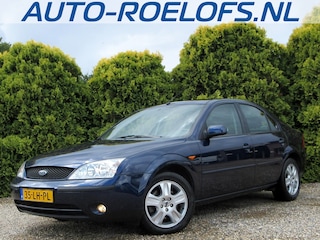 Ford Mondeo 2.0-16V Ghia Automaat *Zeer netjes*