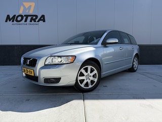 Volvo V50 2.0 Summum | Xenon | Memory | Leder | Stoelverwarming | Navigatie