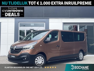 Renault Trafic Passenger 2.0 dCi 120 Grand Zen | Trekhaak | Parkeersensoren | Navigatie