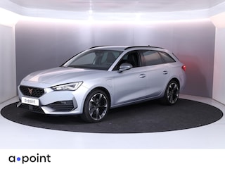 Cupra Leon 1.4 e-Hybrid Business 204 pk Automaat | Navigatie | Parkeersensoren (Park assist) | Achteruitrijcamera | LED koplampen | Autom. airco (3 zones) | Stoelverwarming |