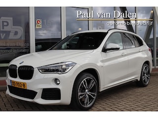 BMW X1 XDRIVE 2.0i 192PK AUTOMAAT M-SPORT Trekhaak | Navi | Head Up | Camera | H&K Hifi | Led | Sfeerverl. | 18 Inch Lm |