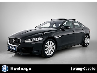 Jaguar XE 2.0 Pure | Schuifdak | Stoelverw. | Cruise Control | Meridian Sound