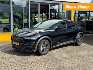 Ford Mustang Mach-E RWD 75 kWh - 1e eigenaar - camera - leer - navi
