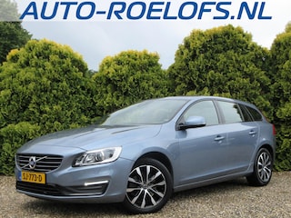 Volvo V60 1.5 T2 Polar+ Dynamic *Leder*Trekhaak*