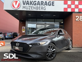 Mazda 3 2.0 e-SkyActiv-G M Hybrid 122 Luxury // BOSE PREMIUM AUDIO // NAVI // MEMORY SEATS // CLIMA // CAMERA // ADAPTIVE CRUISE //