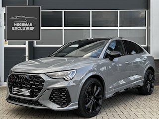 Audi Q3 2.5 TFSI RS | 1e eigenaar NL AUTO | Schuif-kanteldak | Sfeer | B&O 3D | Keyless | Elektr. stoelen | Camera | ACC | Side assist