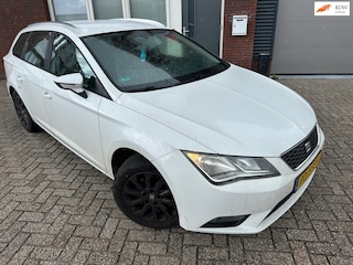 Seat Leon ST 1.4 TSI Style / Navi / Airco / LM / Cruise