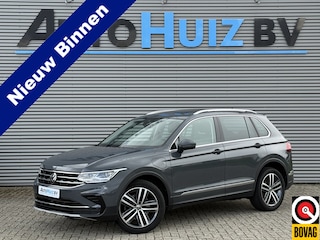 Volkswagen Tiguan 1.4 TSI eHybrid Elegance Business Panoramdak 19 Inch Keyless Entry Head-Up Display