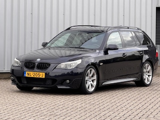 BMW 5-serie Touring 525i m pakket 19 inch inruil mogelijk