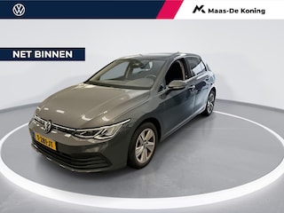 Volkswagen Golf 1.0 Tsi 110pk Life · Apple/Android Car Play · Navigatie · P-Sensoren · Sfeerverlichting · ACC · Getint Glas · 16'' Inch · Garantie t/m 04-07-2027 of 100.000km