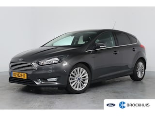 Ford Focus 1.5 Titanium | Navi | Trekhaak | Clima | Keyless | Cruise | Parkeersensoren V+A | Lichtmetalen Velgen