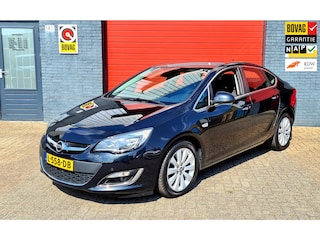 Opel Astra 1.6 Innovation Automaat Navi