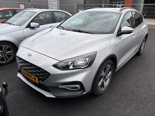 Ford Focus 1.5 EcoBoost Active Business | Trekhaak | Stuur/stoel/voorruitverwarming | Navigatie | Keyless | Apple Carplay/Android Auto | Cruise control | Dealer onderhouden! | Apple Carplay/Android Auto|telefoonintegratie premium | Comfortstoel(en) | Cruise control