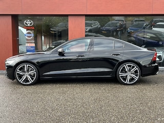 Volvo S60 2.0 T5 R-Design | Pano | Pilot Assist | Head-up | Carplay | Stuur/Stoelverw. | 20''