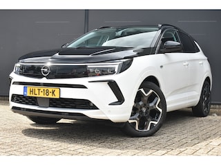 Opel Grandland 1.2 Turbo Ultimate 130pk Automaat | LED-Adaptive | Stuur/Stoelverwarming | Adaptive Cruise | Elektr. Achterklep | Achteruitrijcamera | Climate Control | 19"LMV | !!